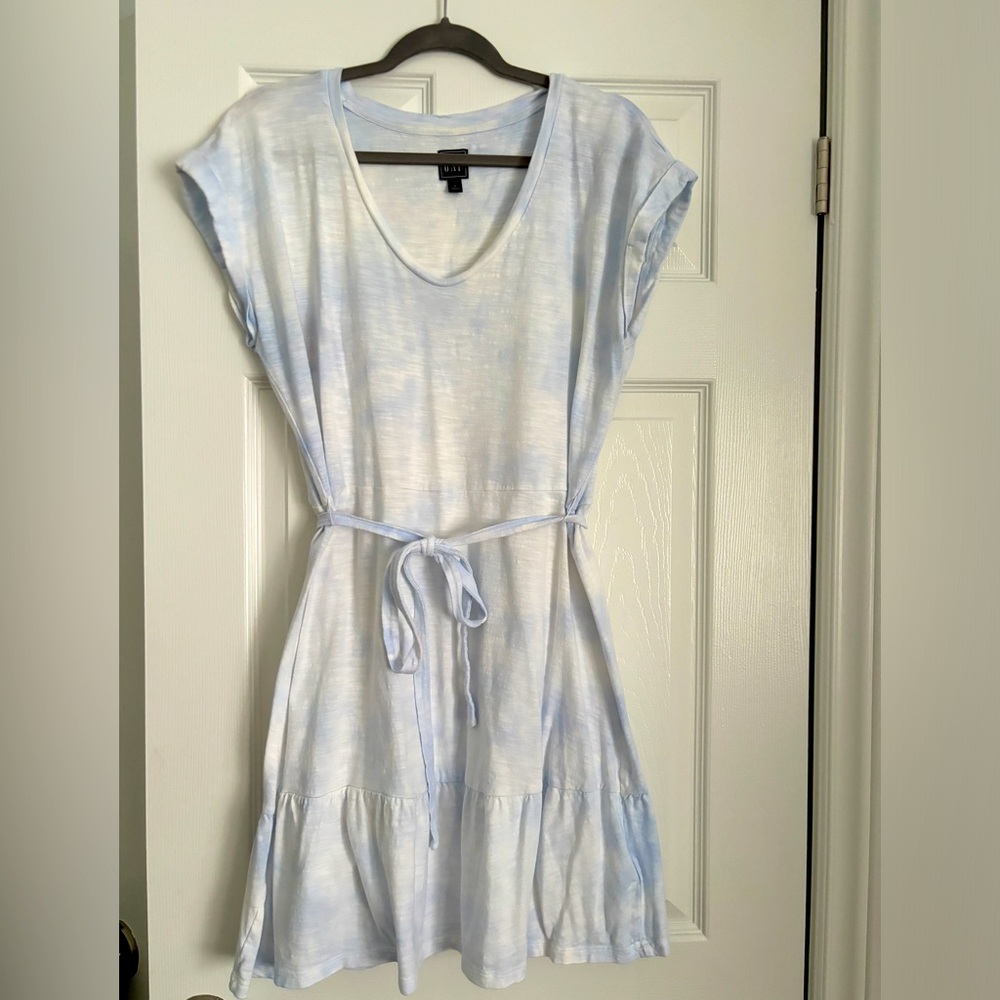 Casual Dress ~ M